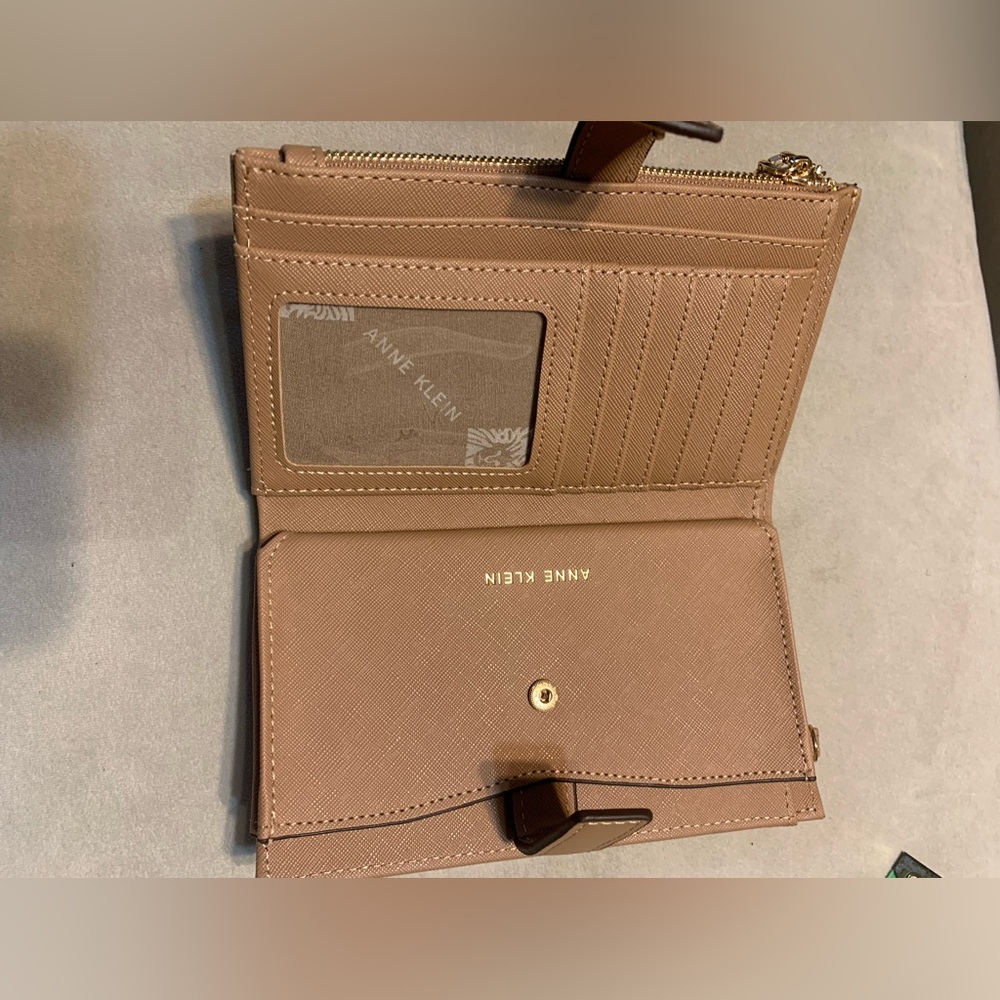 Ann Klein wallet , NWOT, cell phone sleeve with snap, two zipper compartments